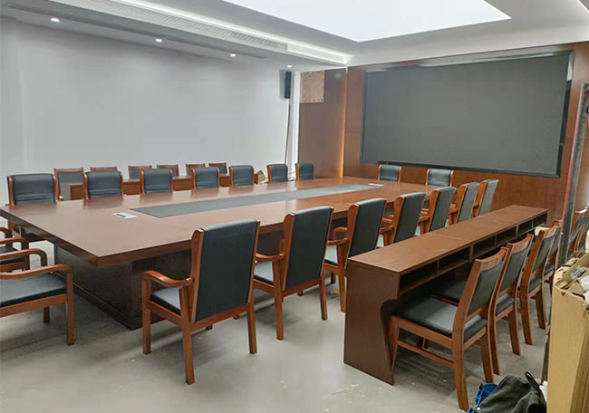 会议条桌如何按会议室大小和参会人数来定